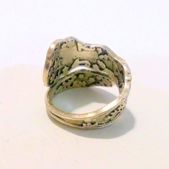 Vintage Silver Tone Flatware Style Bypass Ring Size 9 - Picture 2 of 4